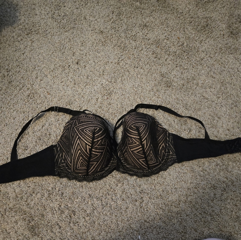 Adore Me Black Geometric Lace Bra Sexy Nwot 38ddd 38f Underwire Push Up Bra